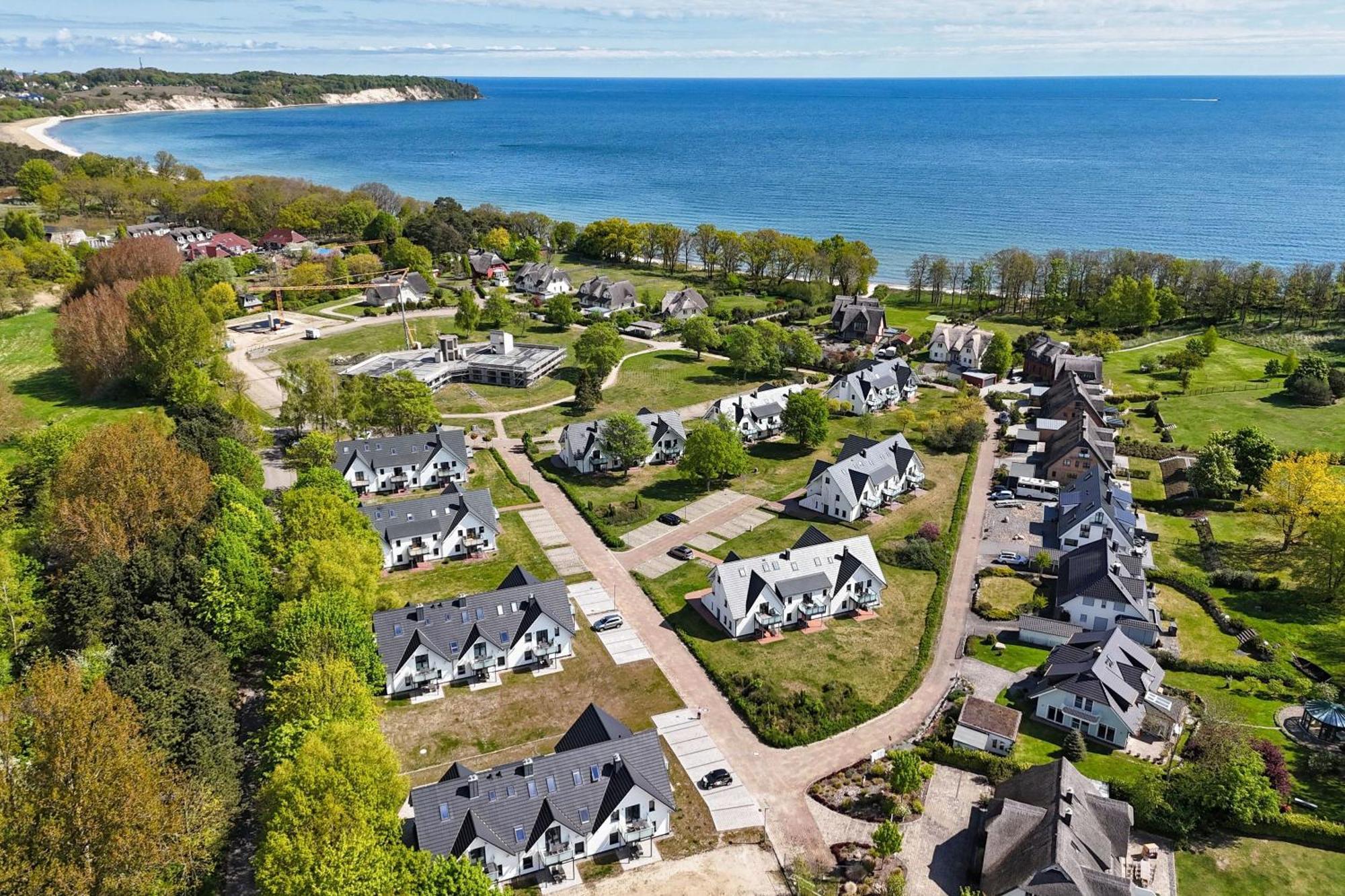 Strandnahe Rex Rugia Fewo: Terrasse und Ahoi Erlebnisbad Lobbe Exterior photo